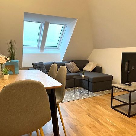 Free Parking / Brandnew With Air Condition And Balcony Vienna Exterior photo