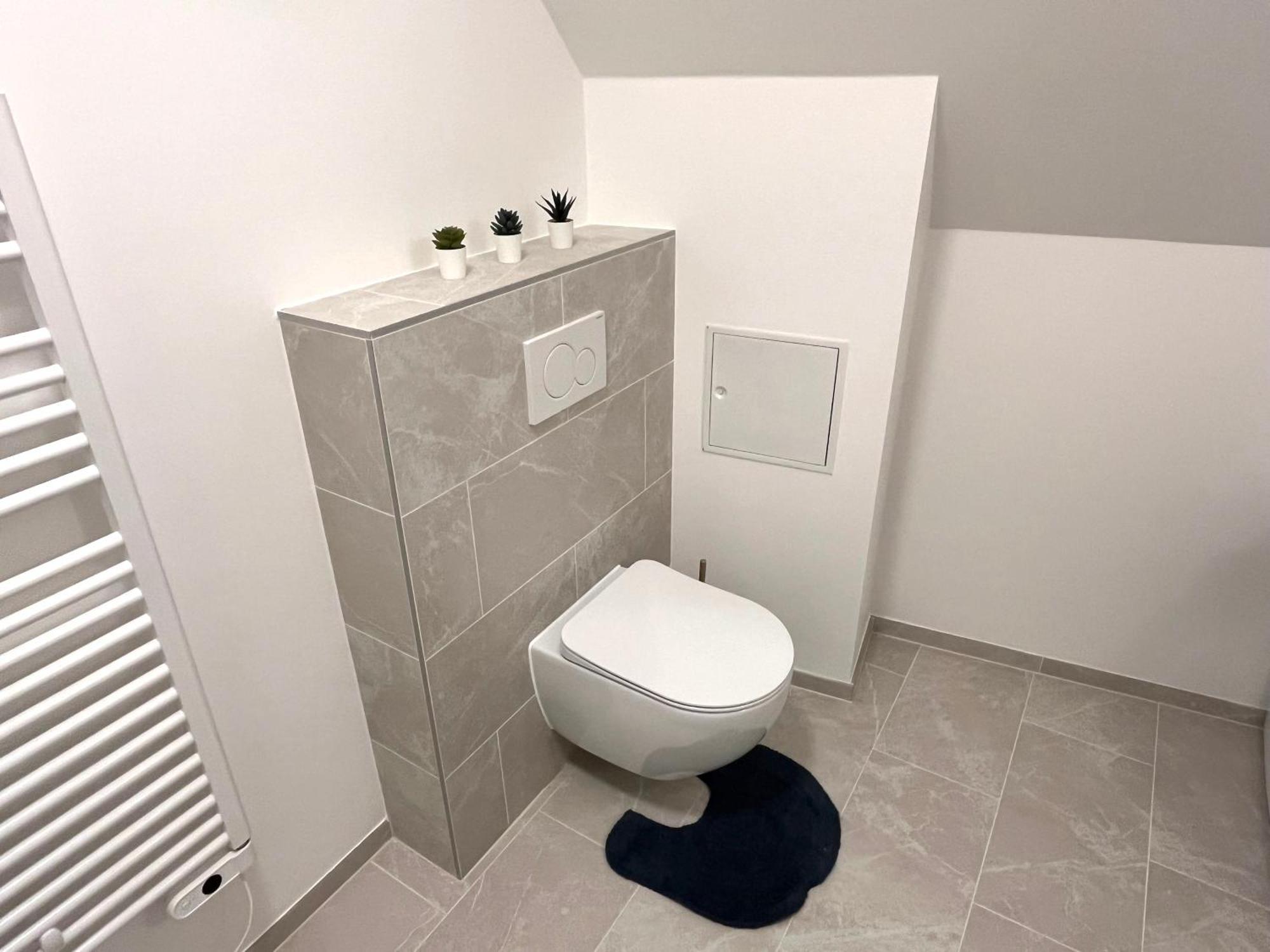 Free Parking / Brandnew With Air Condition And Balcony Vienna Exterior photo