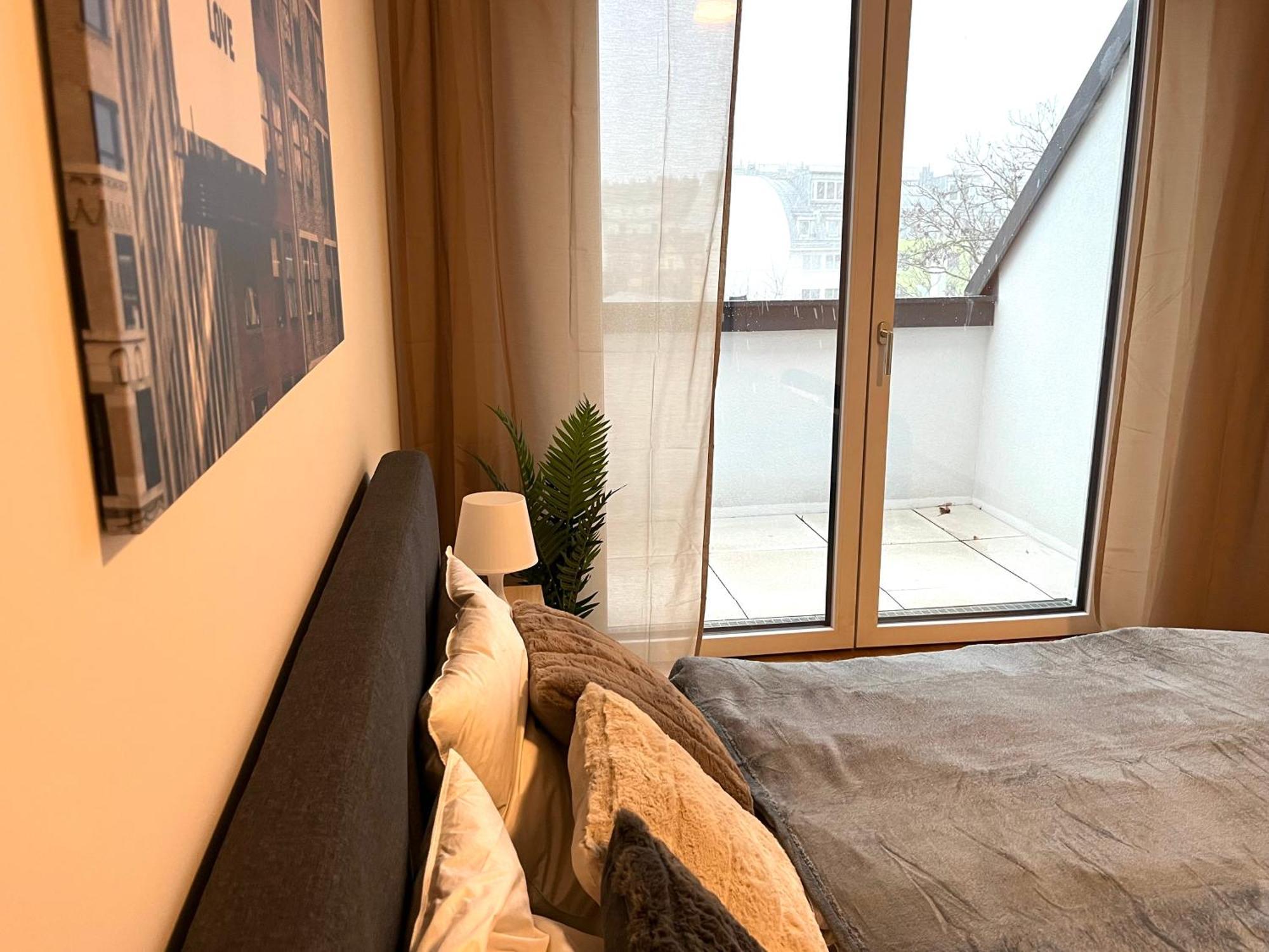 Free Parking / Brandnew With Air Condition And Balcony Vienna Exterior photo