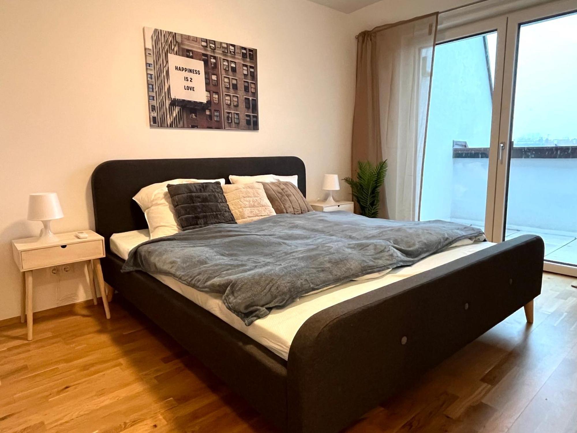 Free Parking / Brandnew With Air Condition And Balcony Vienna Exterior photo